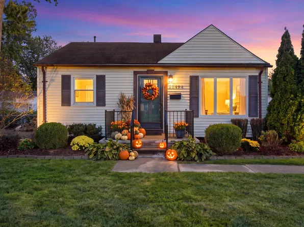 20494 Vermander Ave, Clinton Township, MI 48035