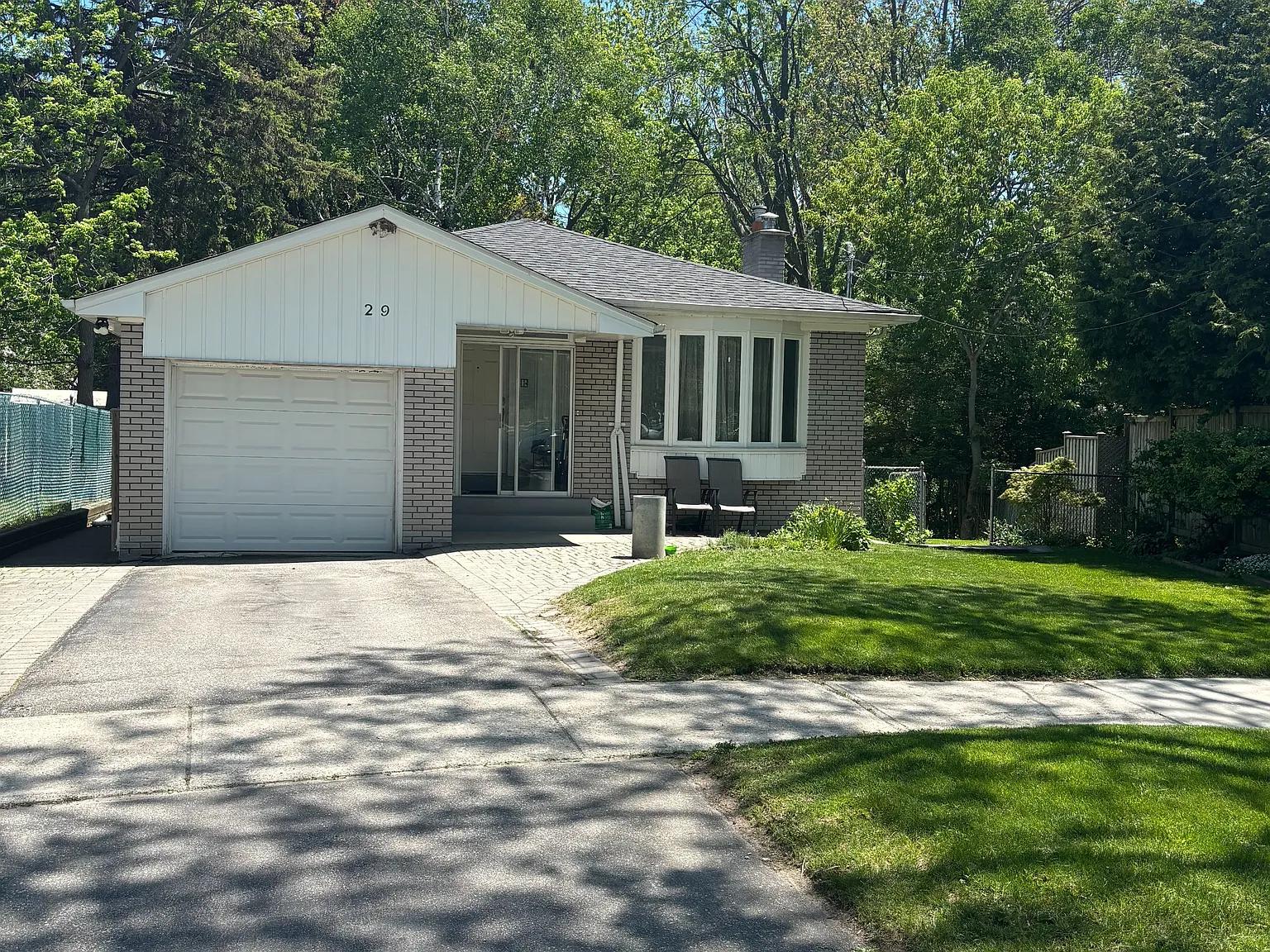 3 bed, $1,800 — Photo 2