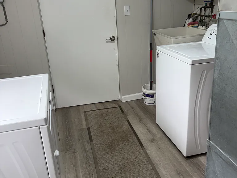 123 Danube Dr — Photo 6