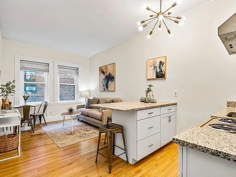 481 Beacon St #43 — Photo 6