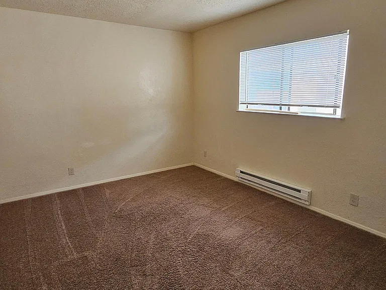 304 Western Skies Dr SE #4 — Photo 12
