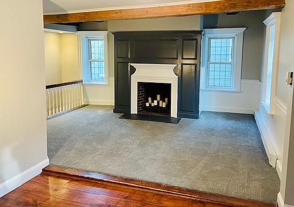 4th image of 39 Essex St #2