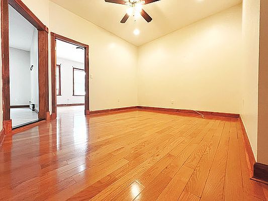 3rd image of 770 Franklin Ave #2