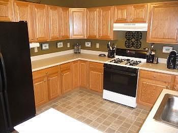 5th image of 1044 Balley Dr
