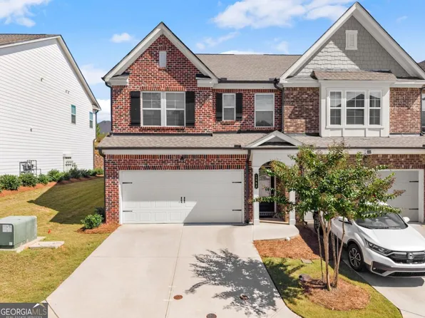 1042 Edwin Ln, Sugar Hill, GA 30518
