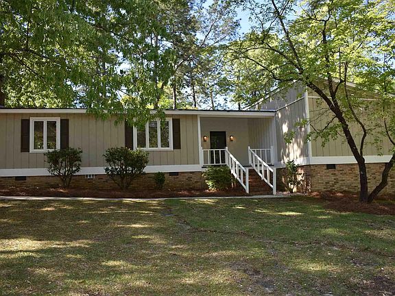 4th image of 7504 Maywood Dr