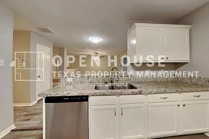 3719 Bridgebluff Ln — Photo 4