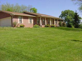 1115 Stillwell Dr, Knoxville, TN 37912