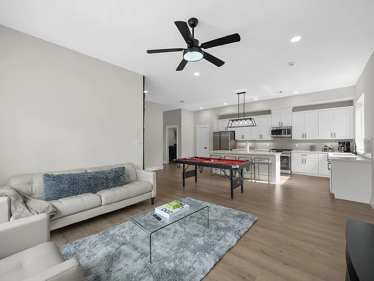 6835 Weston St #A — Photo 14