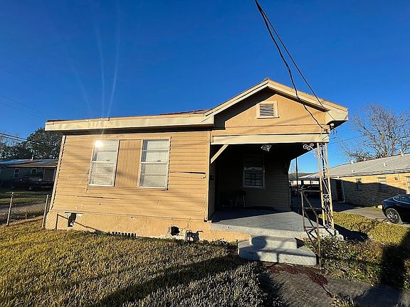 2nd image of 5001 N Villere St
