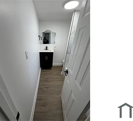 10910 S Edbrooke Ave — Photo 9
