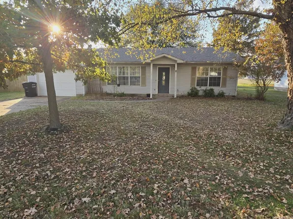 120 Cypress Dr, Trumann, AR 72472