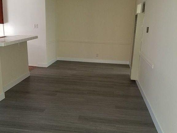 2nd image of 854 S Sherbourne Dr APT 1