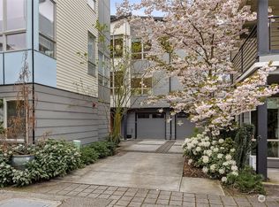 4735 35th Ave S, Seattle, WA 98118