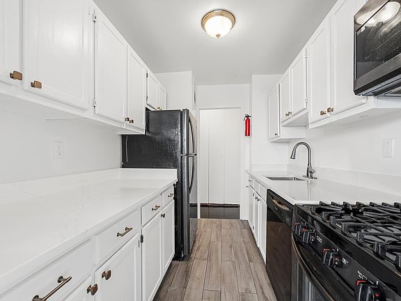 3rd image of 500 Central Ave APT 1710