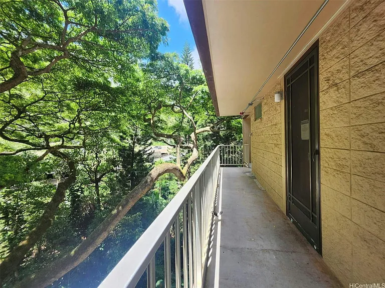 95-273 Waikalani Dr — Photo 4