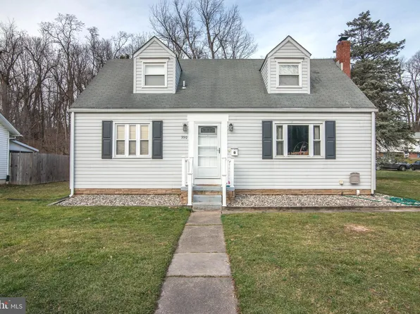 390 Market St, Highspire, PA 17034