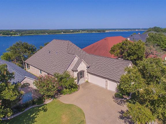 3rd image of 7003 Shady Bluff Ct