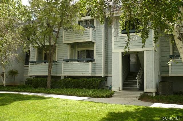 1st image of 26961 Rainbow Glen Dr Unit 733
