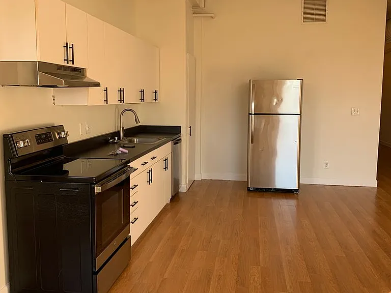 Viridian Lofts — Photo 16