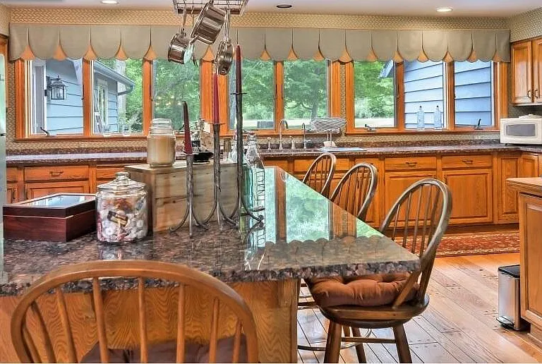 446 Rocky Hollow Dr — Photo 16
