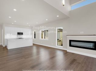 4089 SE 68th Ave, Hillsboro, OR 97123