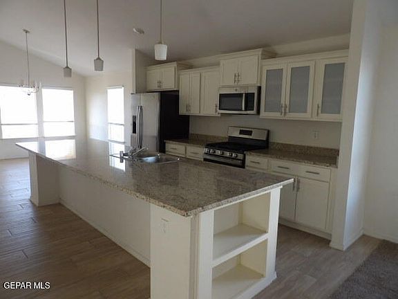 3rd image of 1038 Rebeca Way