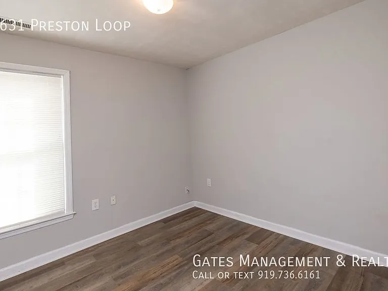 5631 Preston Loop — Photo 23