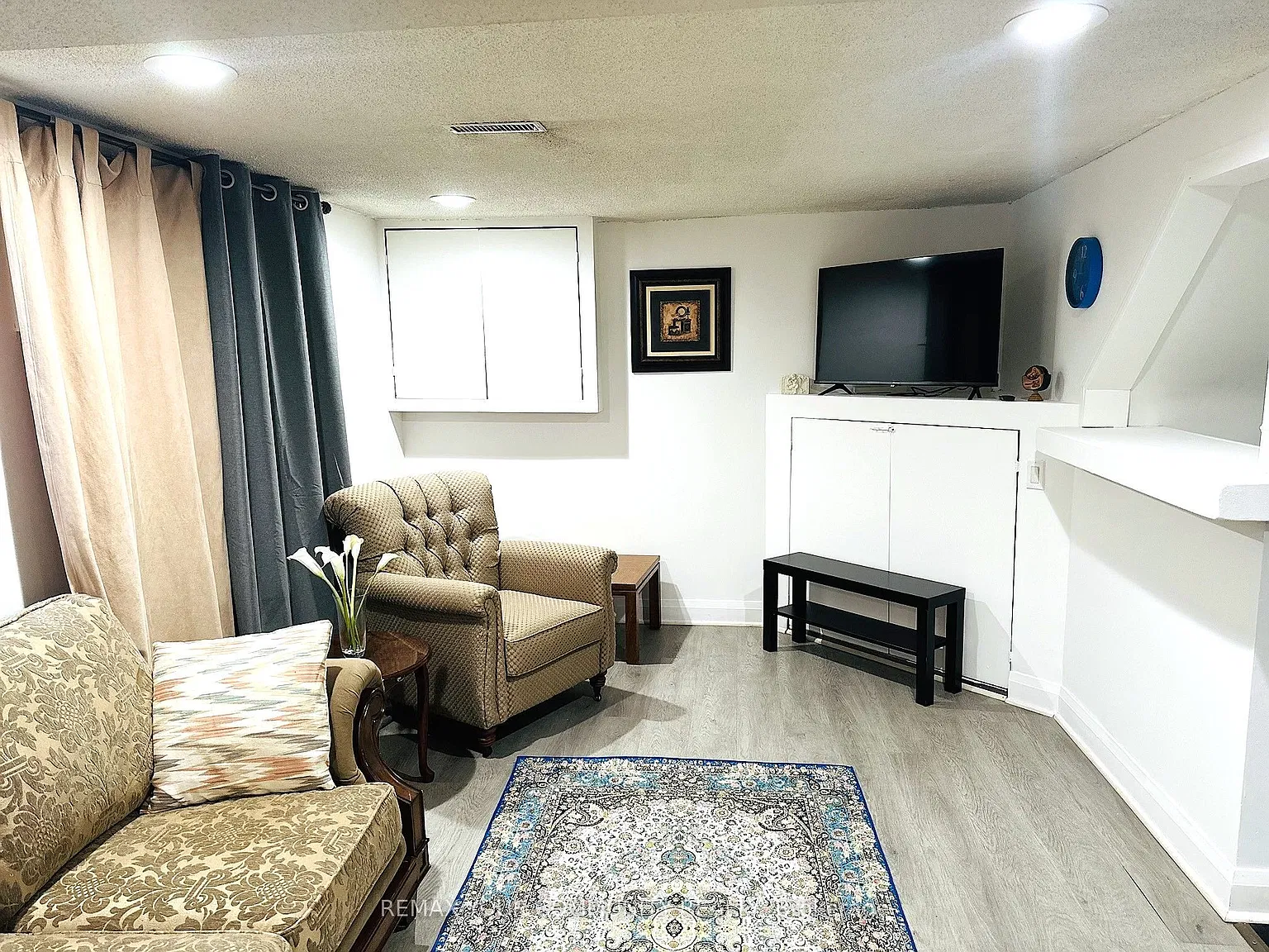 3 bed, $1,900 — Photo 4