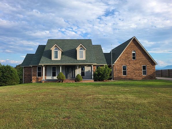1209 Whaleys Overlook