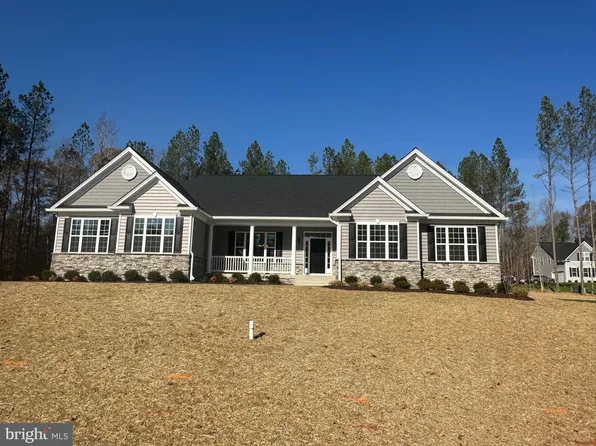 42628 Richly Ln, Hollywood, MD 20636