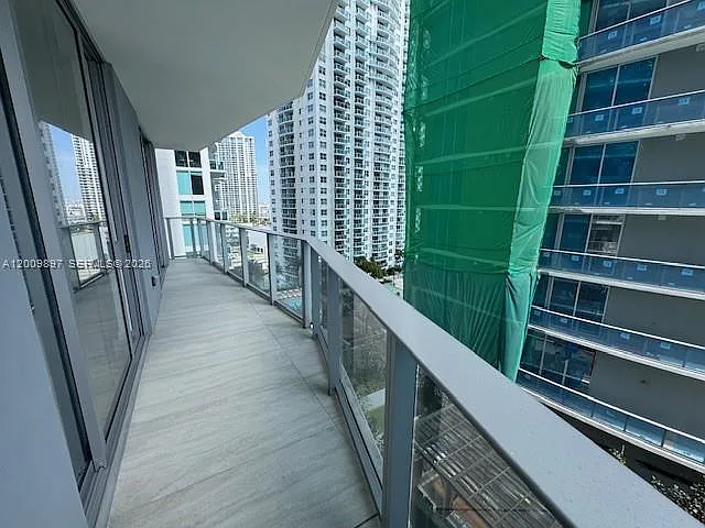 77 SE 5th St #1806 — Photo 31