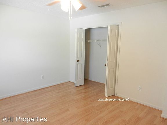 2nd image of 3448 Wildewood Dr