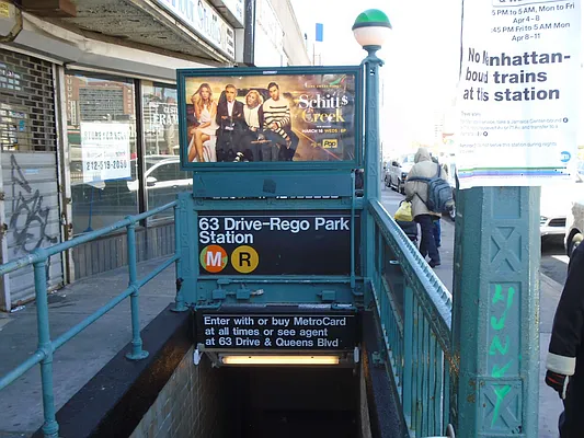 Rented by 18 REALTY | media 35