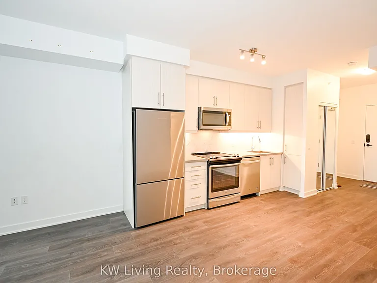 85 Oneida Cres #613 — Photo 7