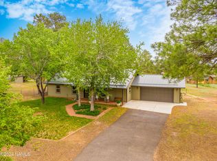 4875 El Oro Dr, Flagstaff, AZ 86004