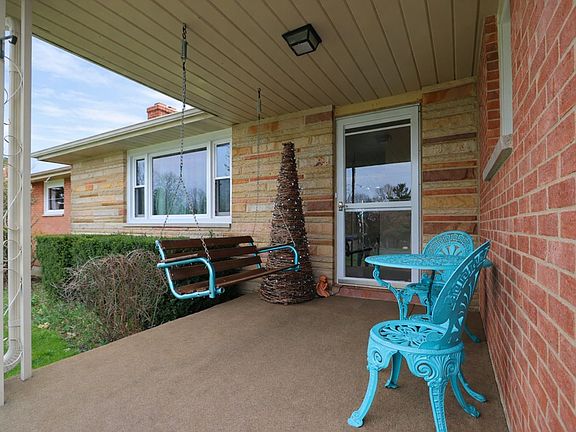 2nd image of 605 Twitchell Rd