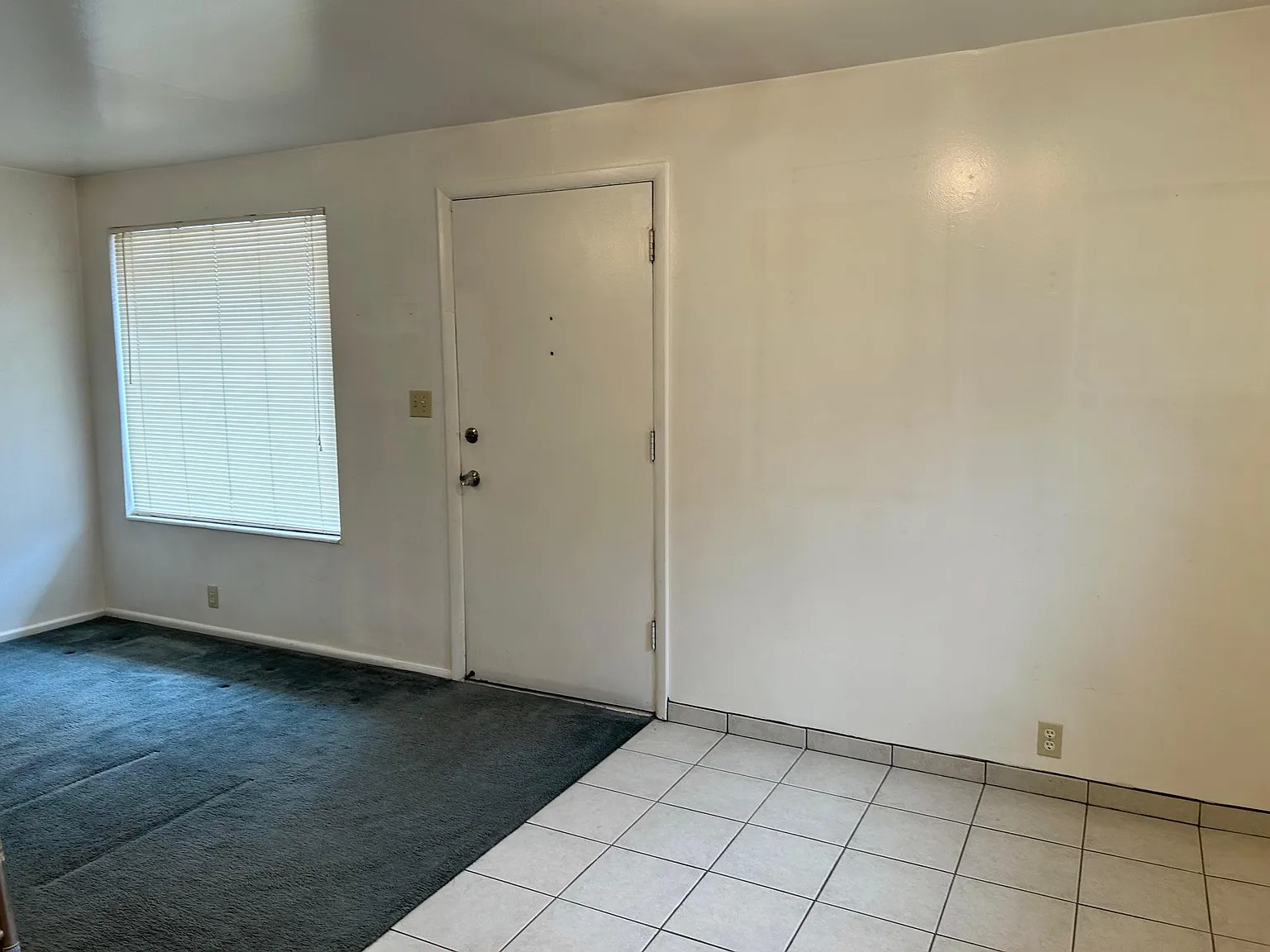 1 bed, 700 sqft, $1,075 — Photo 3