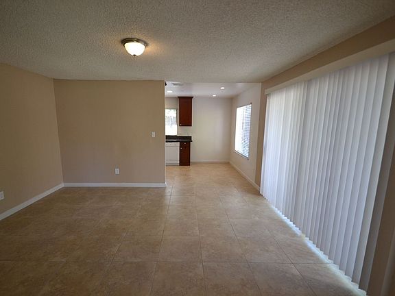 4th image of 7706 Abaline Way