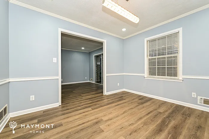 2902 Barcelona Way — Photo 7