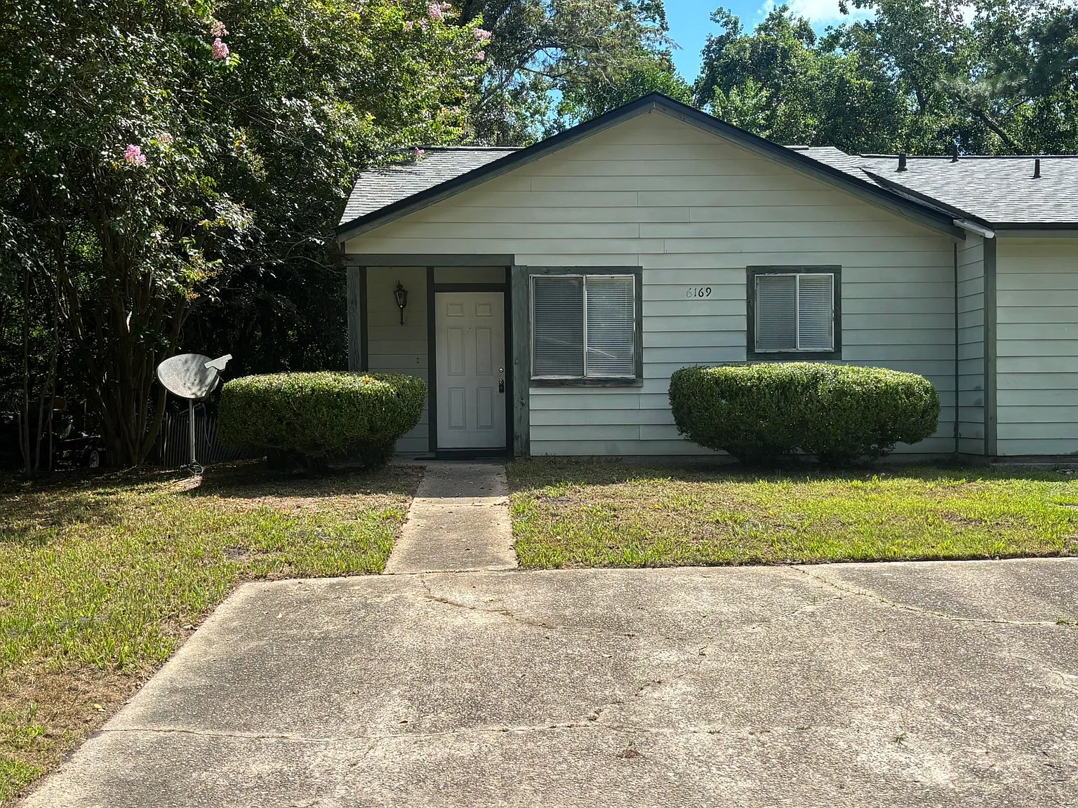 1 bed, 623 sqft, $950 — Photo 1