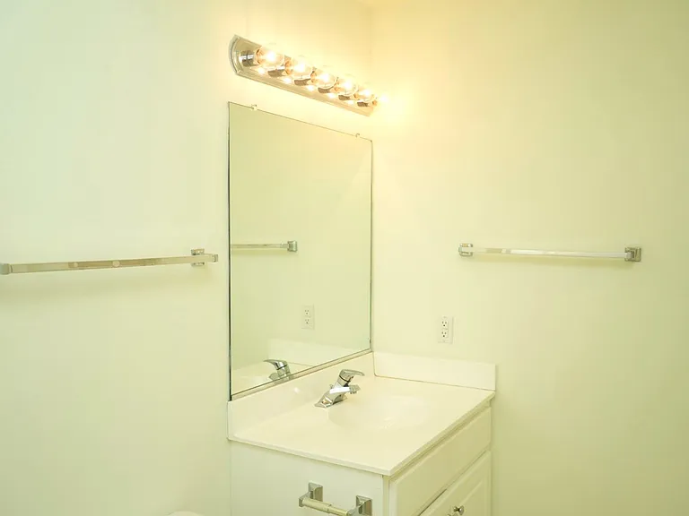 1119 Somer Chase Ct — Photo 33
