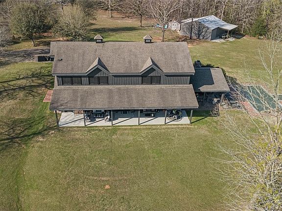 3rd image of 4240 Anderson Rd
