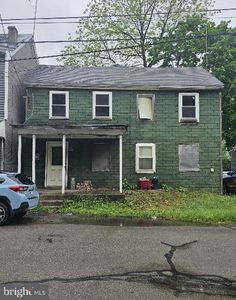 128 S Front St, Saint clair, PA, 17970