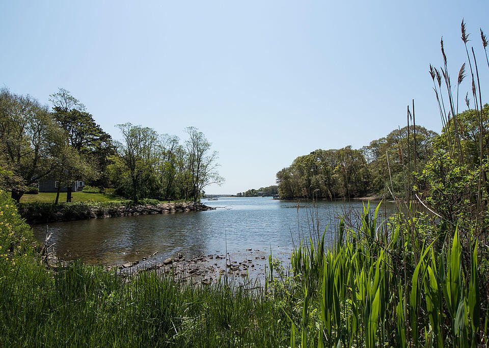 19 Moniz Way, East Falmouth, MA 02536 Zillow