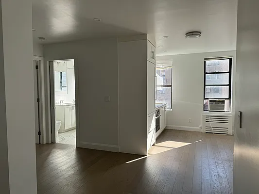 Rented by Nancy Packes Inc. | media 14