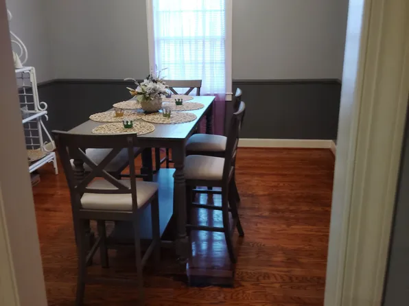 1852 W Carriage House Dr, Baton Rouge, LA 70815