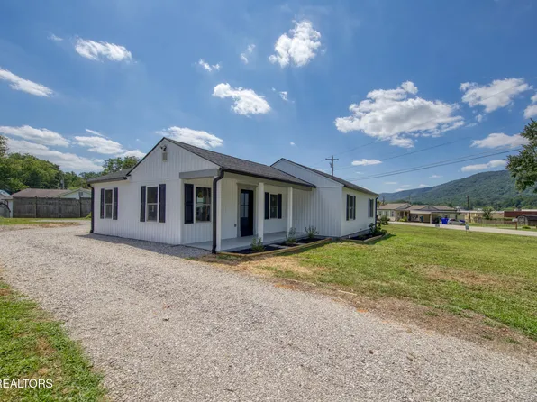 102 Love Dr, Harriman, TN 37748
