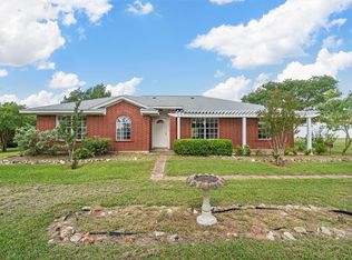 689 Lcr 662, Kosse, TX 76653