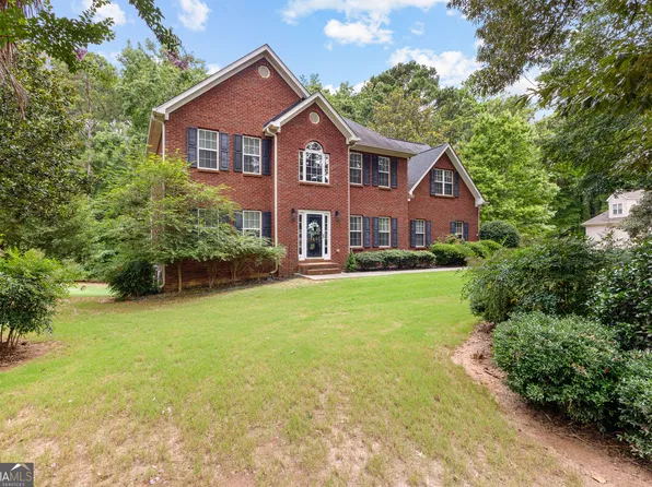140 Lighthouse Ct, Fayetteville, GA 30215